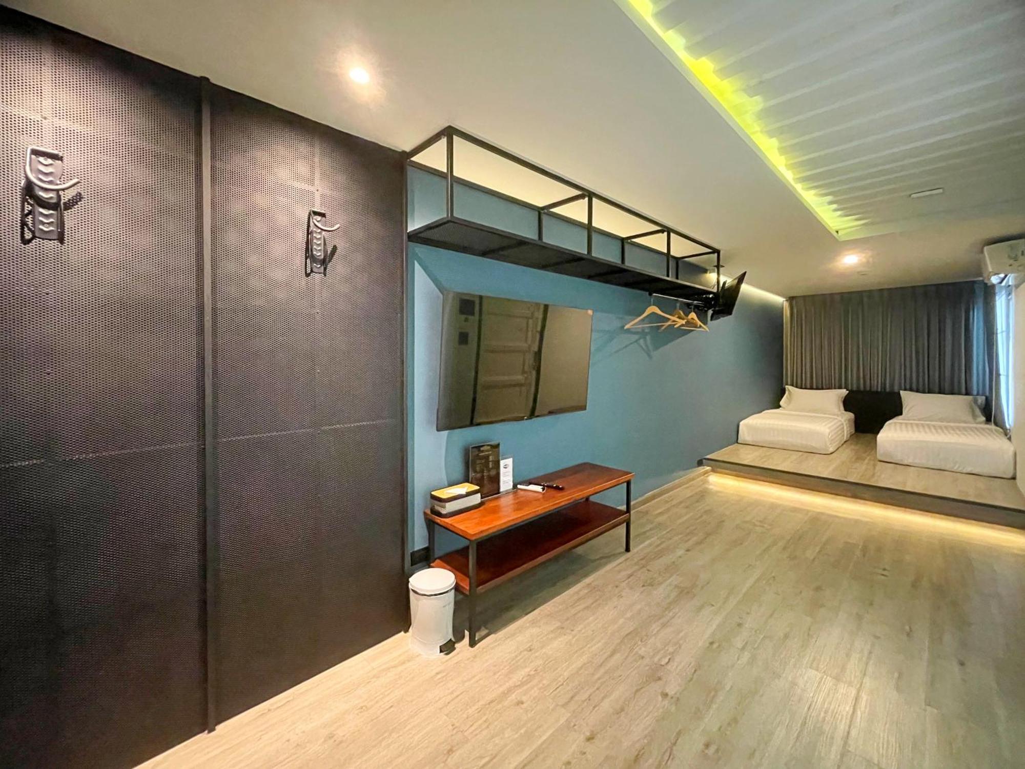 Hotel Nights In A Box Ban Muang  Habitación foto